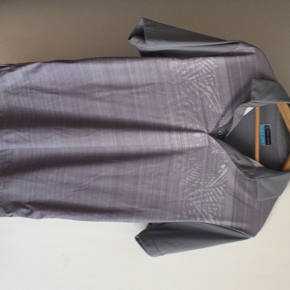 Men’s golf polo top